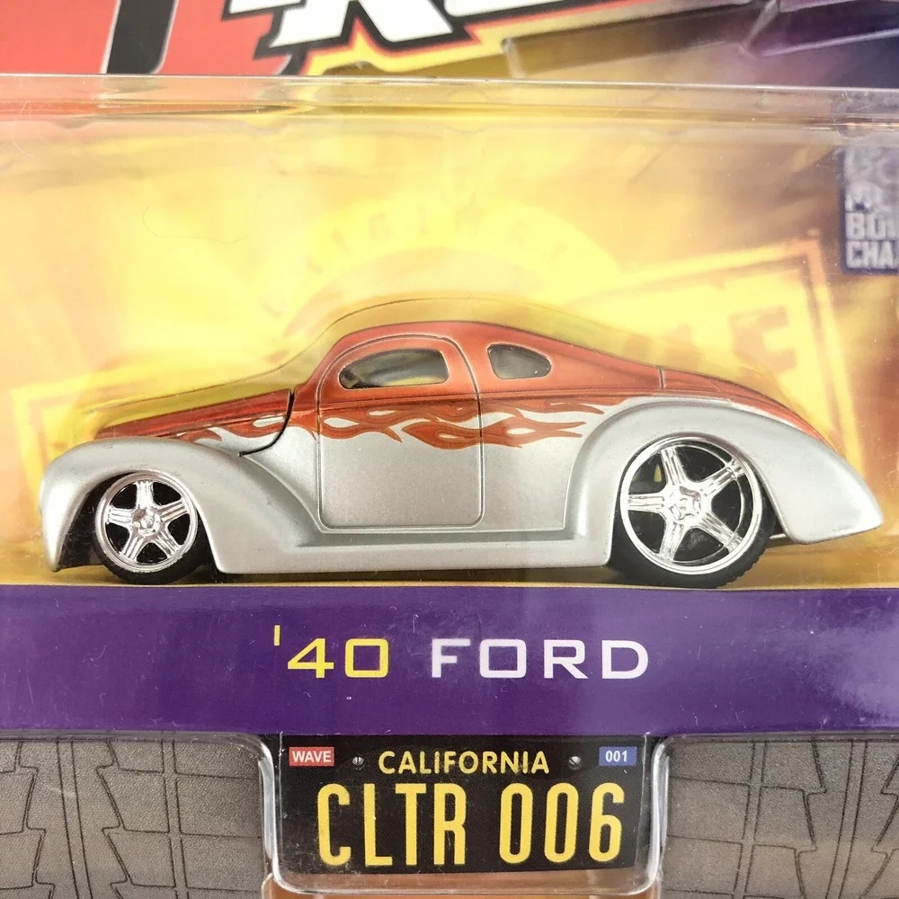 Jada‎ D-Rods 40 1940 Ford Silver & Orange Rubber Tires Diecast Car 1/64 Scale